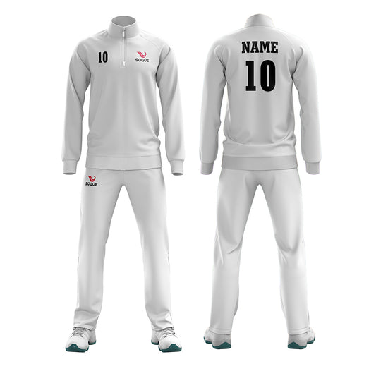 Training suit with only a half zip on the chest